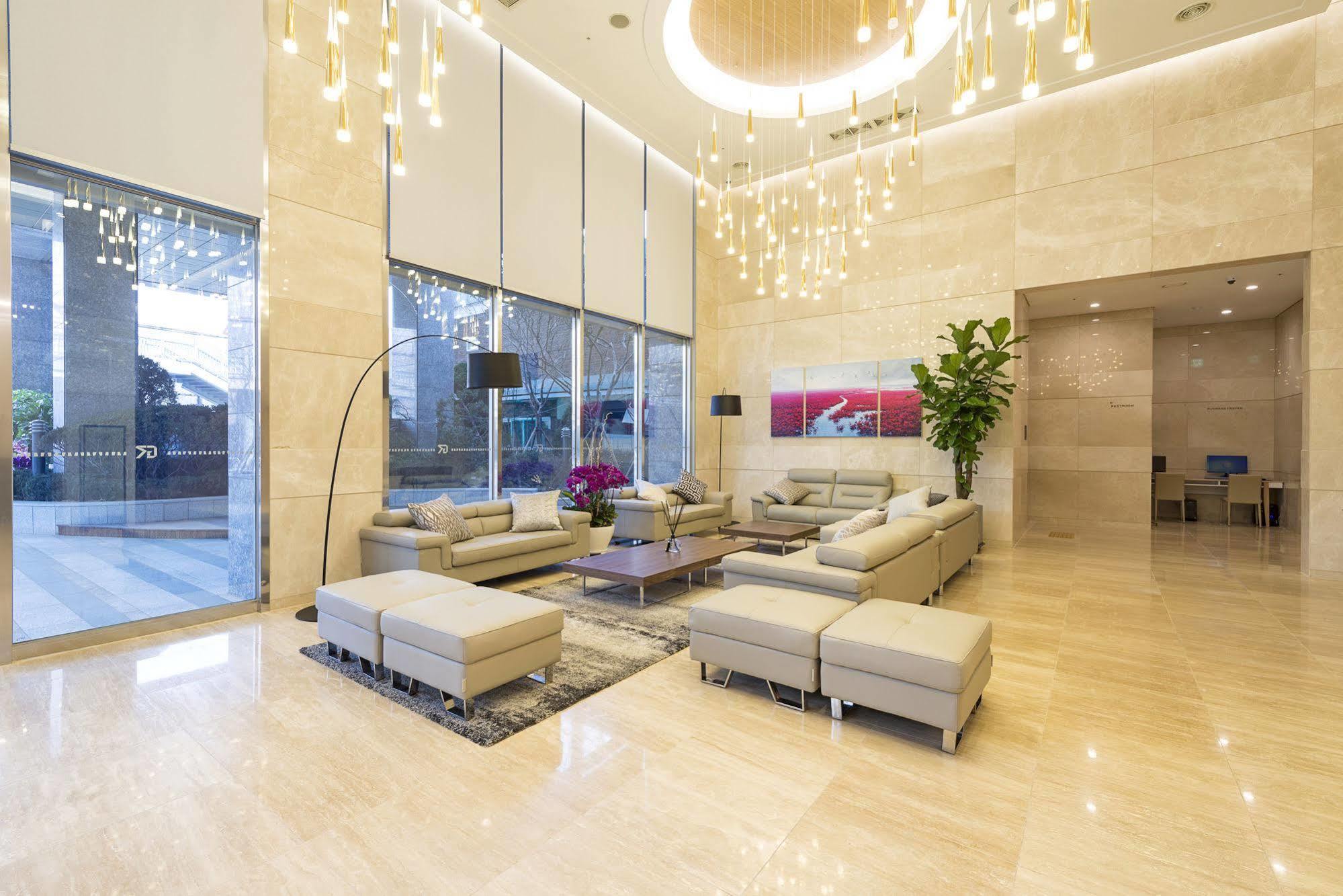 Goldriver Hotel Seoul Exterior photo