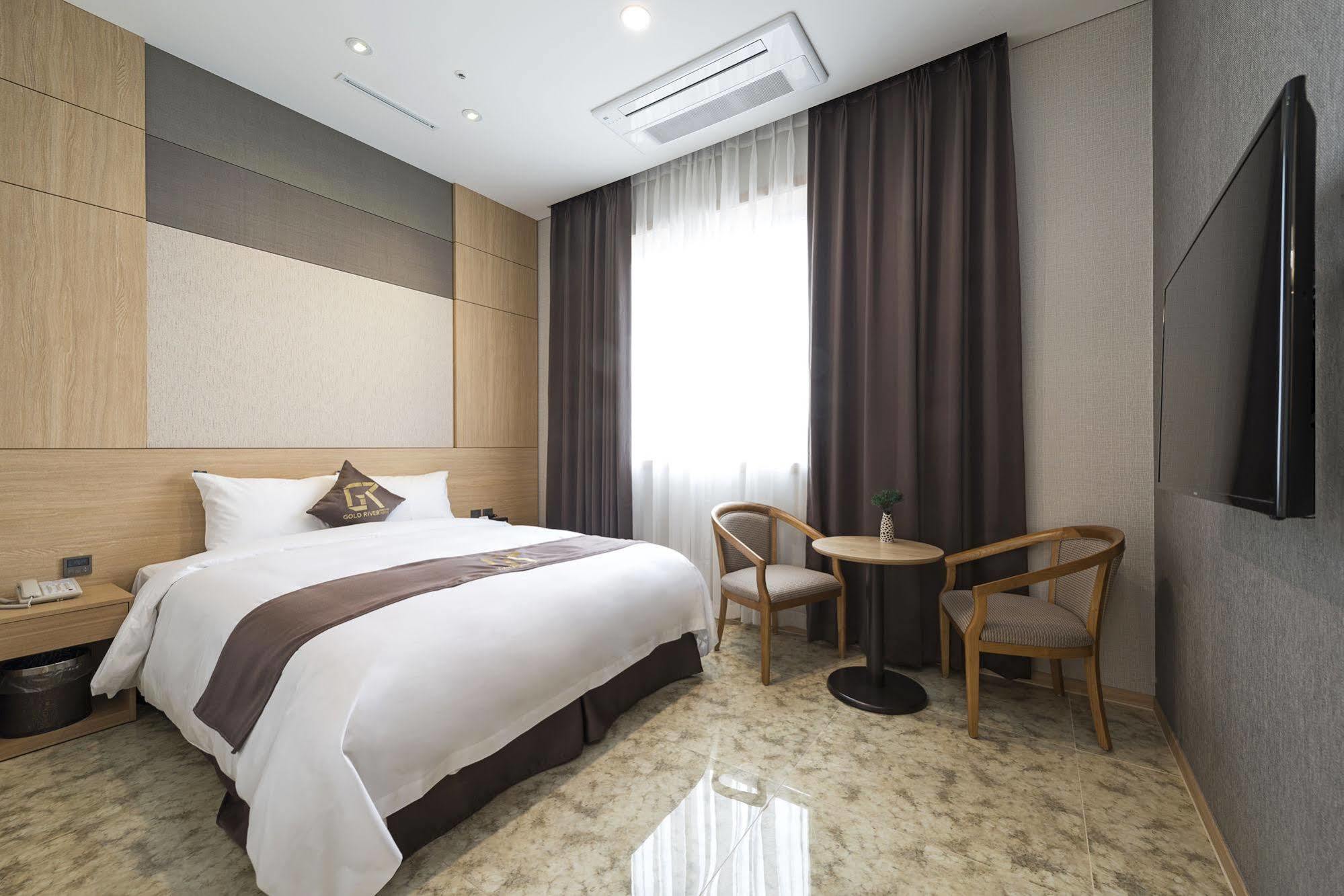 Goldriver Hotel Seoul Exterior photo